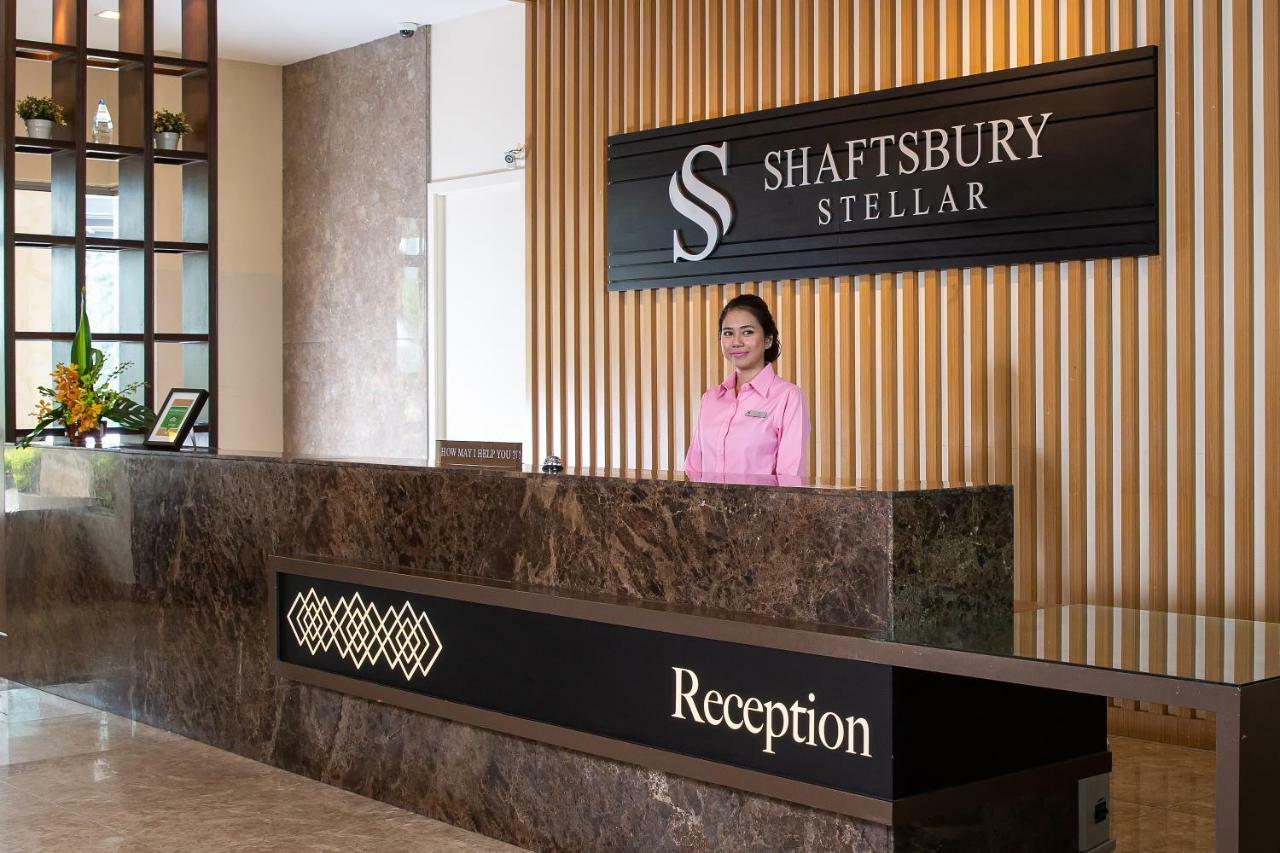 Shaftsbury Stellar Cyberjaya Hotel Exterior photo